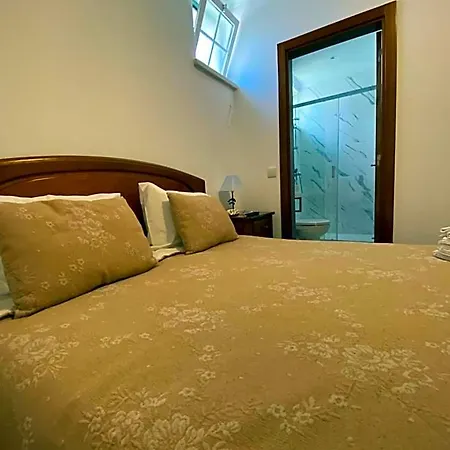 Vina's Place