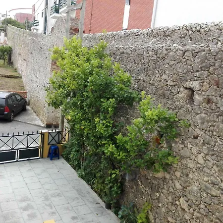 Vina's Place לינה וארוחת בוקר *