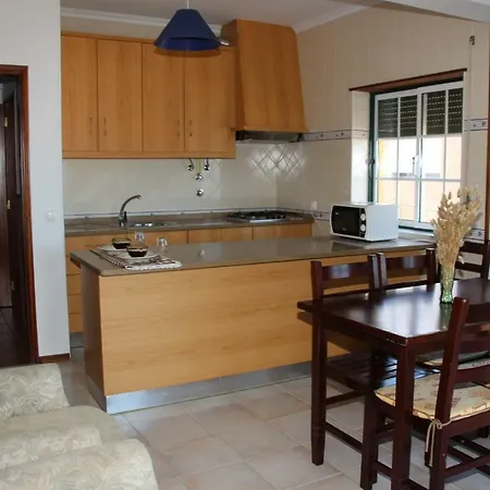 Vina's Place Nazare
