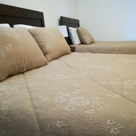 Vina's Place Bed and Breakfast *